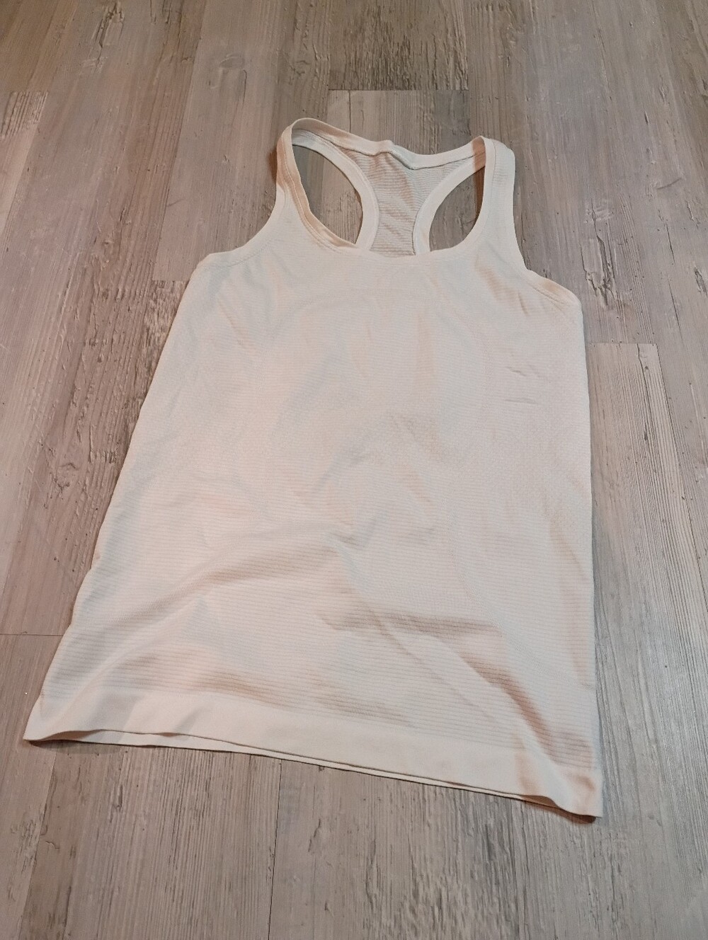 Lululemon - Picture 3 of 7